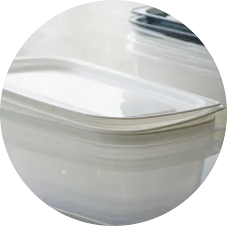 乾燥しているタッパーの写真